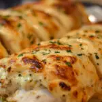 Cheesy Garlic Chicken Wraps